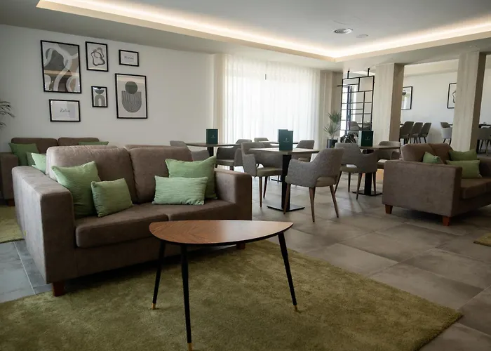 Luxury hotel only: Ria Formosa Guest House